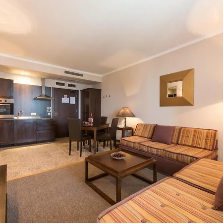 Gt Royal Beach Apartment *